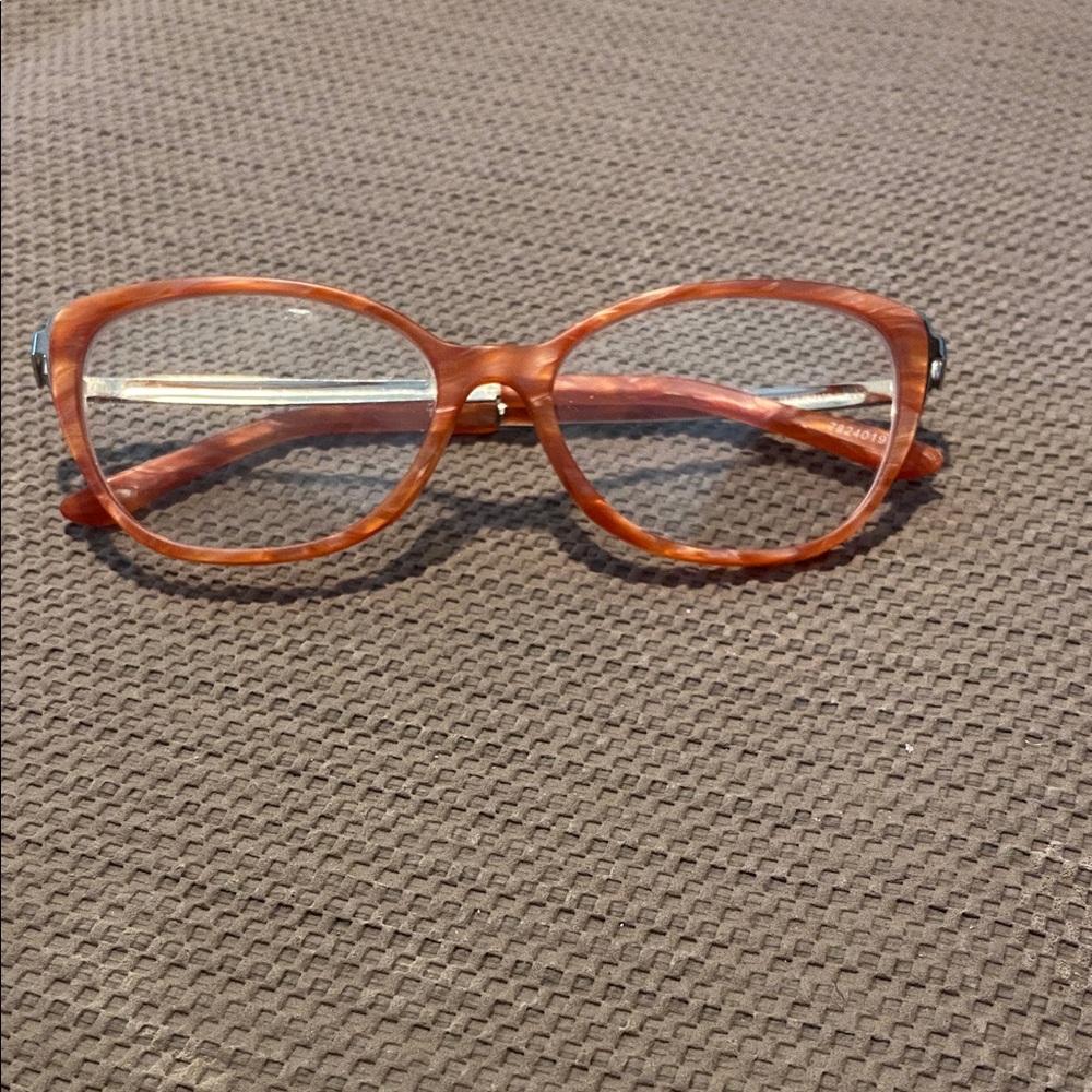 Stylish Orange Woman’s Eyeglasses